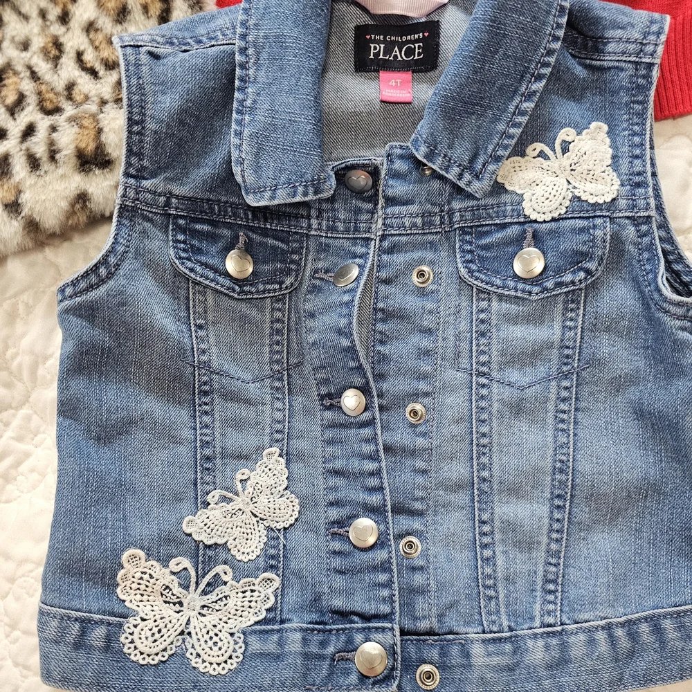 Mud Pie leopard Vest NWT, Red Sweater Campure NWT Denim Vest Girls 4t Bundle Lot